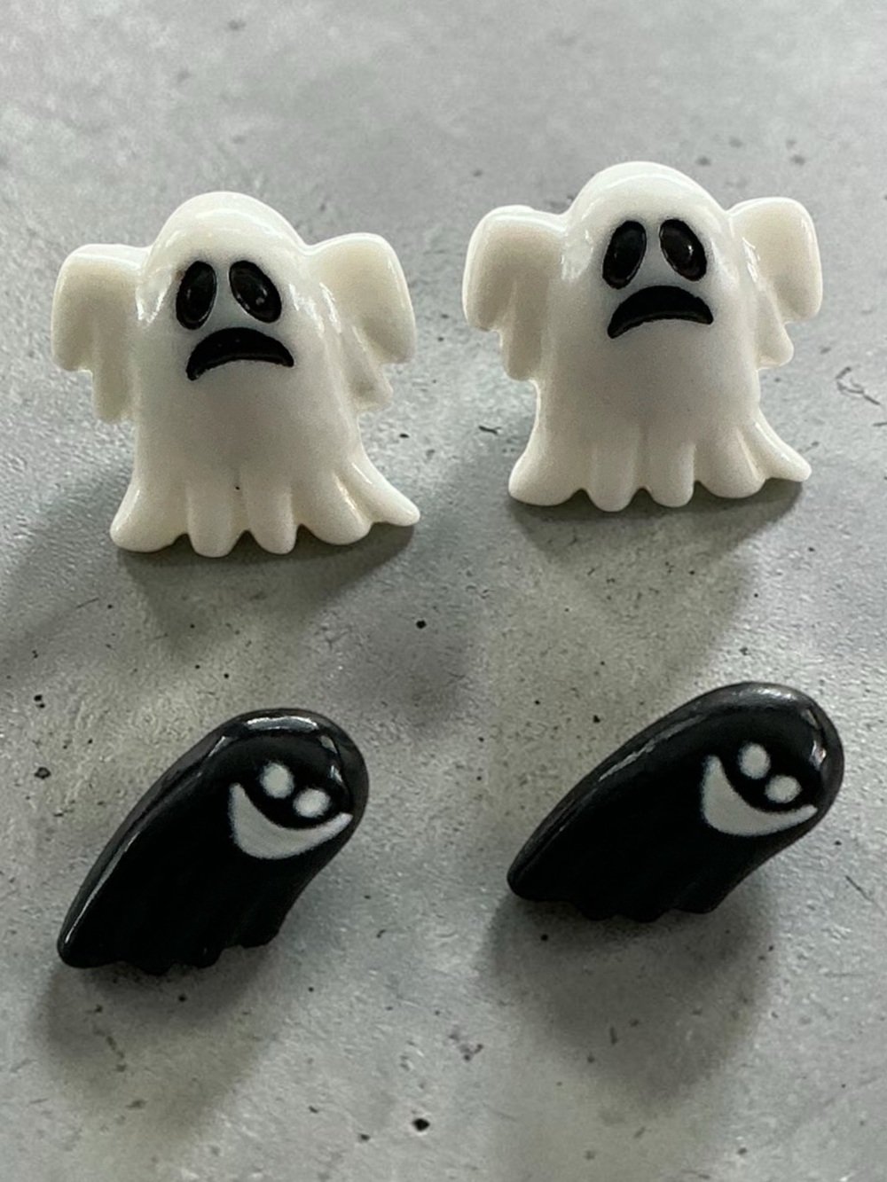 🆕 Ghosts Stud Earrings